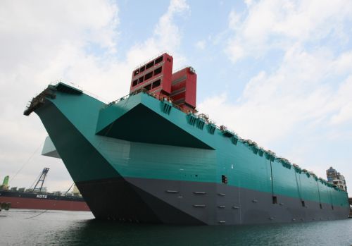 Petronas-FLNG-hull-launched-in-South-Korea