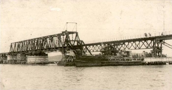 Керченский_железнодорожный_мост