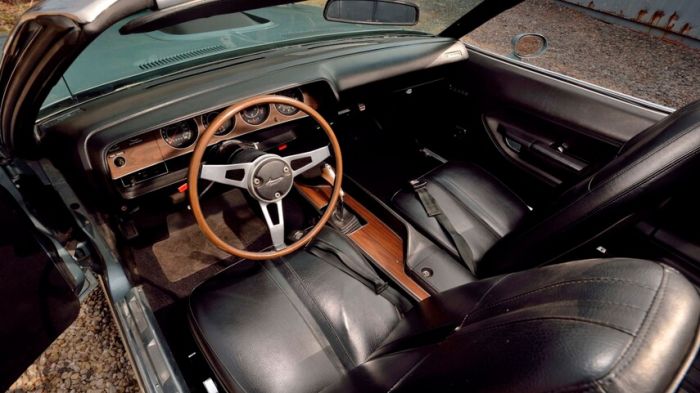1971-plymouth-hemi-cuda-convertible-03