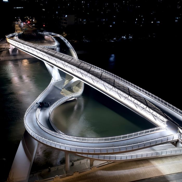 chengdu-infinity-loop-bridge-wunschmann-kaufer-architects-buschmayer-cai_dezeen_2364_sq_9
