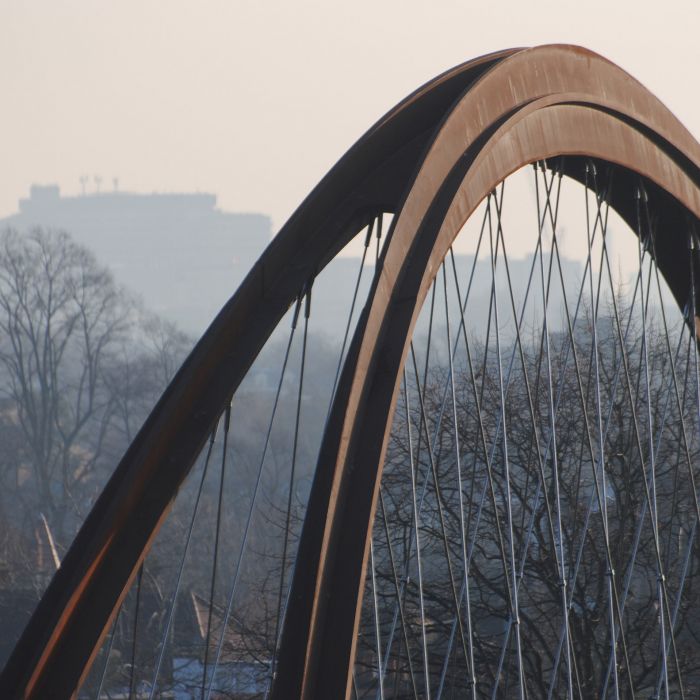 chiswick-park-footbridge-useful-studio-london-bridge_dezeen_2364_sq_3