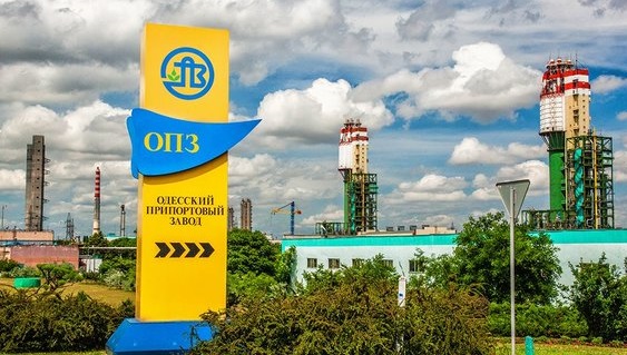 Одесский припортовый завод впервые с 2016 года принял ж/д цистерны с  украинским аммиаком — Центр транспортных стратегий