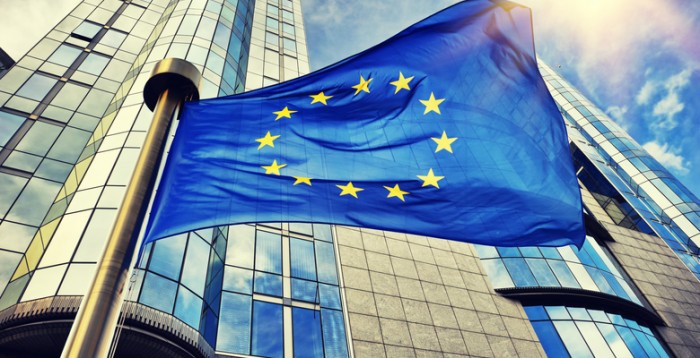 Еврокомиссия предложила продлить ограничения на поездки в ЕС до 15 мая —  Центр транспортных стратегий
